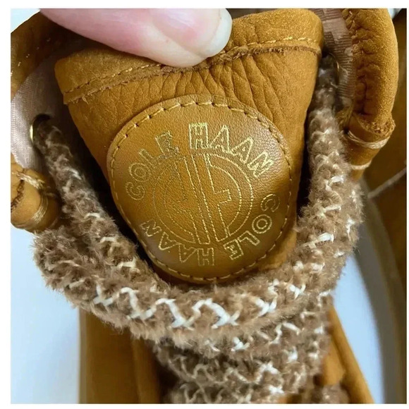 NWT Cole Haan Waterproof Summit Leather Chukka Bootie size 8.5 - Picture 9 of 16